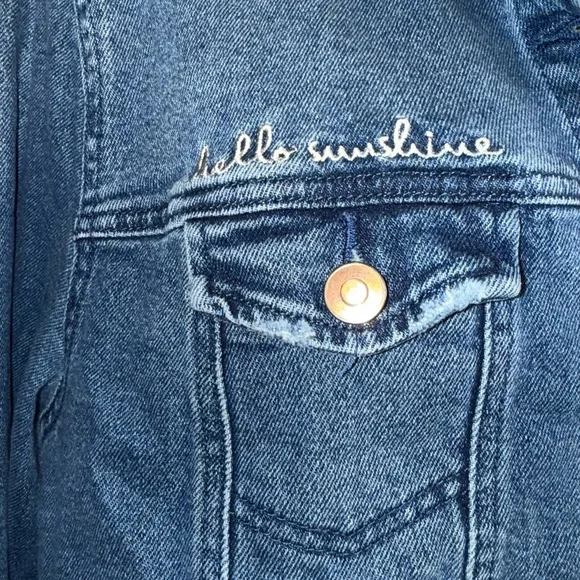 A New Day Hello Sunshine Embroidered Denim Jacket Raw Hem Blue Size L - Picture 5 of 7